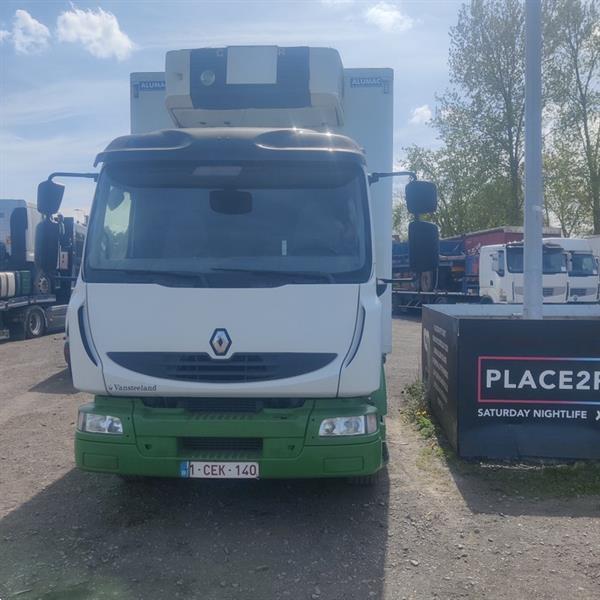 Grote foto renault midlum with hanging work in the fridge doe het zelf en verbouw vrachtwagens