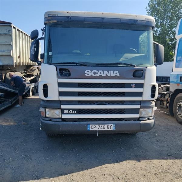 Grote foto scania 94 d doe het zelf en verbouw vrachtwagens