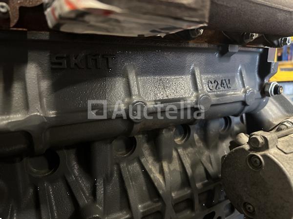 Grote foto kubota v2403 motor doe het zelf en verbouw onderdelen en accessoires