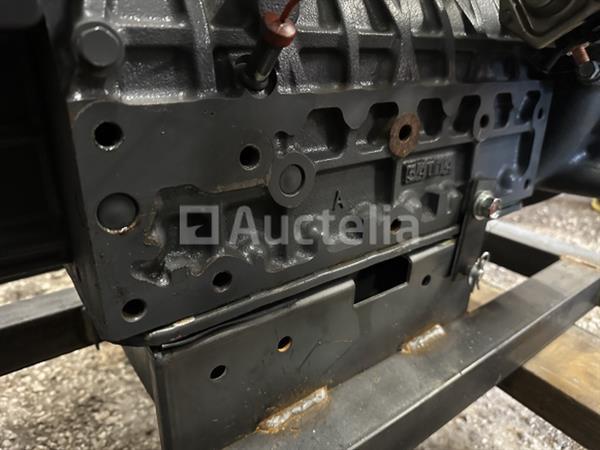 Grote foto kubota v2403 motor doe het zelf en verbouw onderdelen en accessoires
