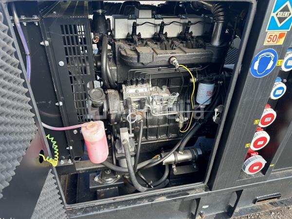 Grote foto lucla glu55 sr 55kva 400v 230v doe het zelf en verbouw onderdelen en accessoires