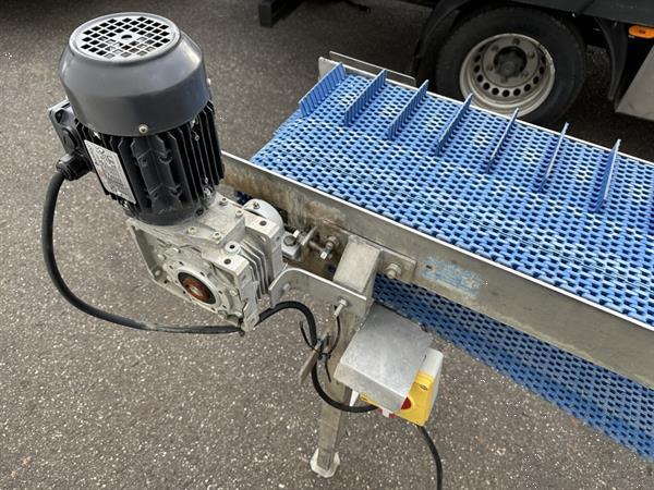 Grote foto peter cox wasmachine voor lente ui met blad en wortelsnijder agrarisch tuinbouw