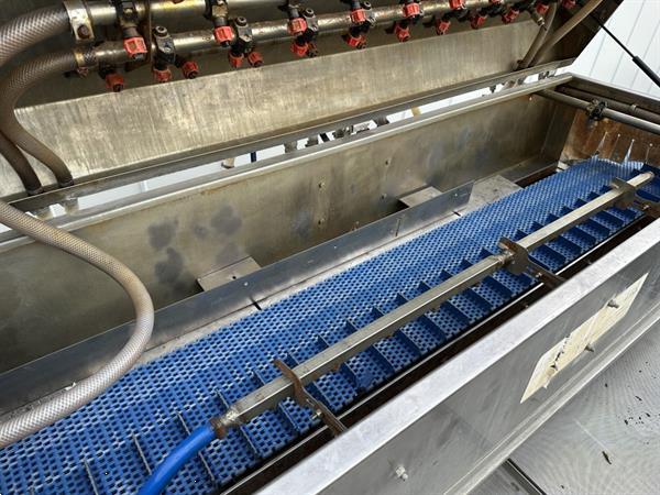 Grote foto peter cox wasmachine voor lente ui met blad en wortelsnijder agrarisch tuinbouw