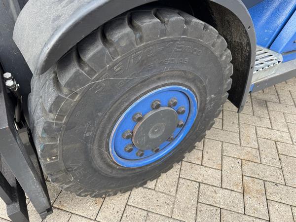 Grote foto linde h45t duplo 400 freelift sideshift 4e functie lpg 2005 agrarisch heftrucks