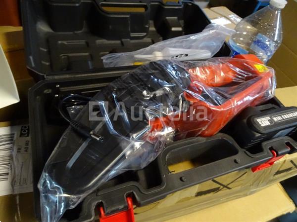 Grote foto mini afkortzaag op 18 v lion accu doe het zelf en verbouw ijzerwaren en bevestigingsmiddelen