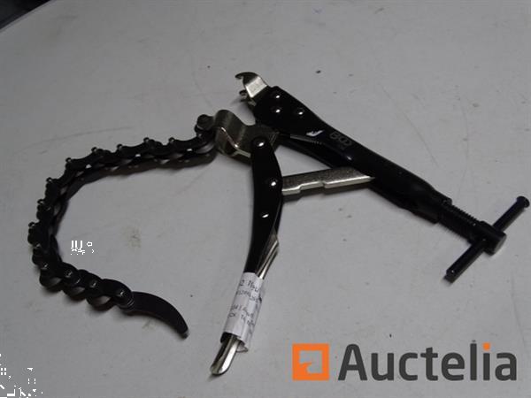 Grote foto uitlaatpijpsnijder met ketting hss bgs 134 doe het zelf en verbouw gereedschappen en machines