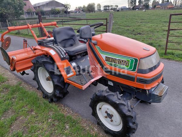 Grote foto hinomoto c14 4x4 frees kubota rs130 agrarisch tractoren