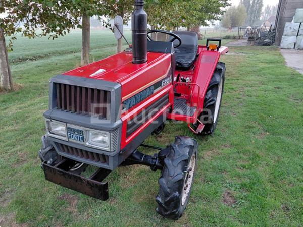 Grote foto yanmar f20 4x4 agrarisch tractoren