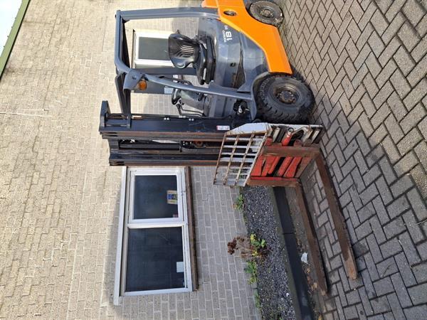 Grote foto toyota 02 8fdf18 diesel heftruck triplo vorkenspreider agrarisch heftrucks