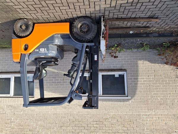 Grote foto toyota 02 8fdf18 diesel heftruck triplo vorkenspreider agrarisch heftrucks
