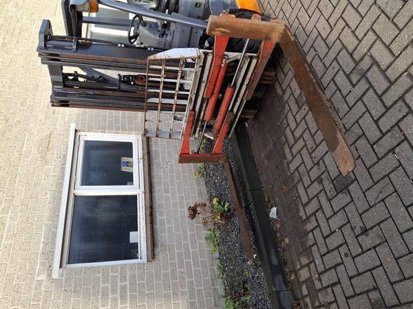 Grote foto toyota 02 8fdf18 diesel heftruck triplo vorkenspreider agrarisch heftrucks