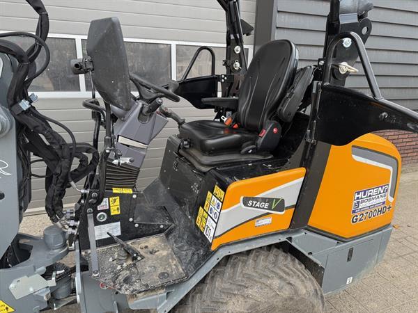 Grote foto giant g2700 hd minishovel kniklader demo 2025 50 uur agrarisch shovels