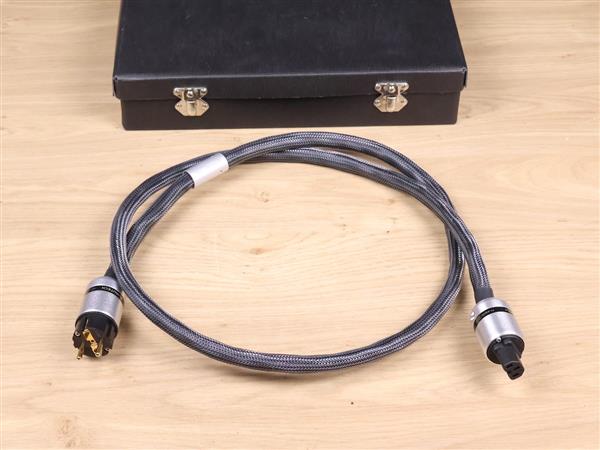 Grote foto dyrholm draco highend audio power cable 1 8 metre audio tv en foto onderdelen en accessoires