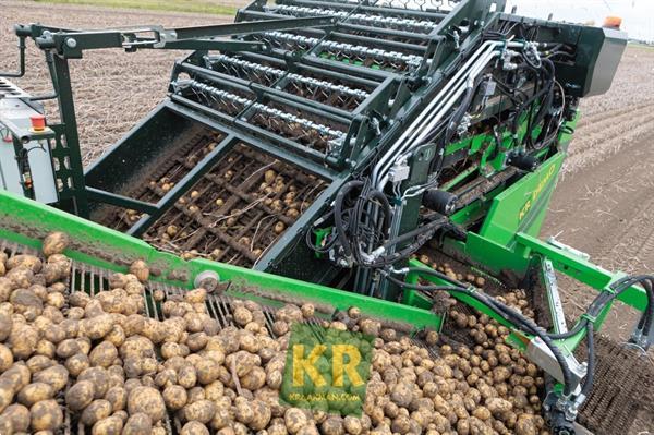 Grote foto avr spirit 9200 aardappelrooier 696591 agrarisch aardappelpootmachines