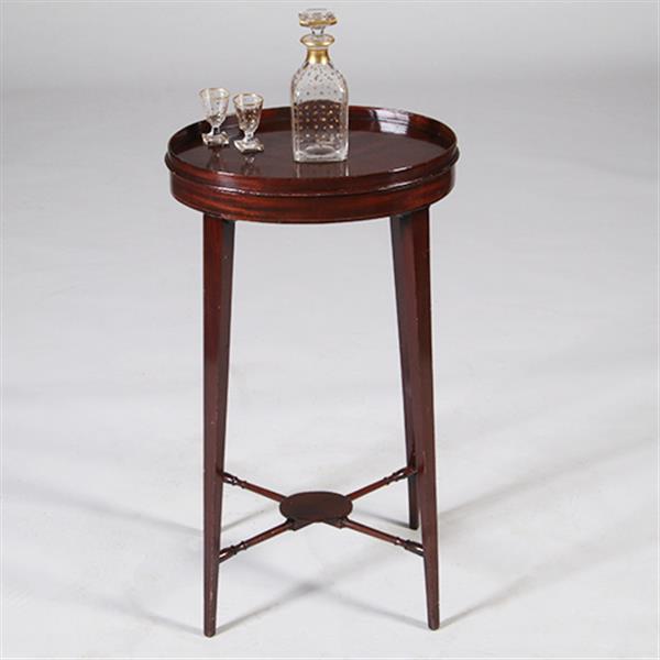 Grote foto 18e eeuws kraantjeskan tafeltje als wijntafeltje k zeer geschikt no.342075 antiek en kunst stoelen en banken