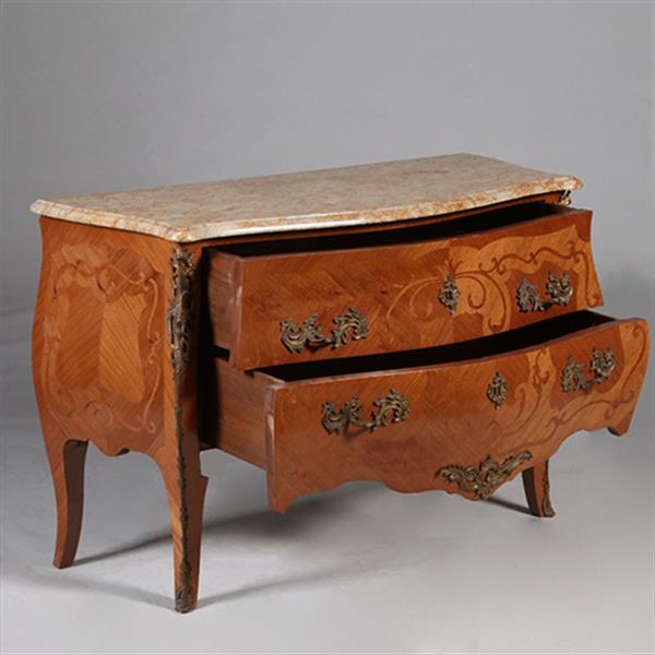 Grote foto grote louis xv stijl commode ca 1890 rijkelijk ingelegd en met brons beslagen no.342005 antiek en kunst stoelen en banken
