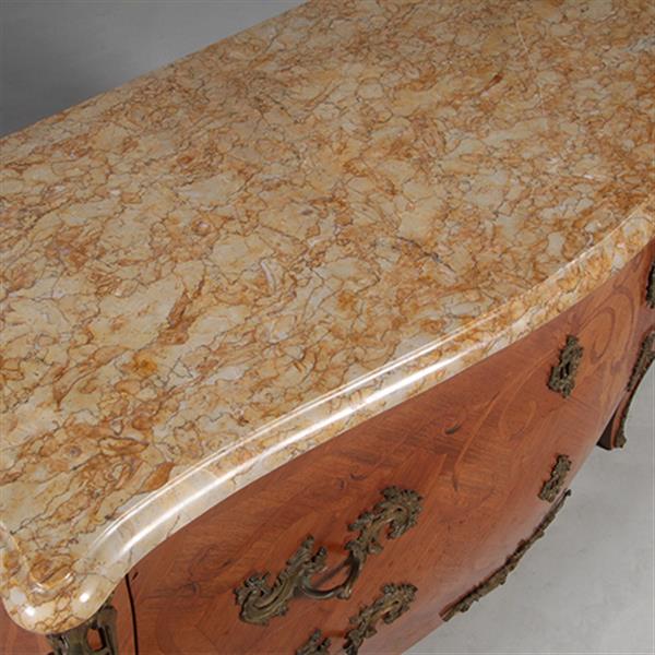 Grote foto grote louis xv stijl commode ca 1890 rijkelijk ingelegd en met brons beslagen no.342005 antiek en kunst stoelen en banken