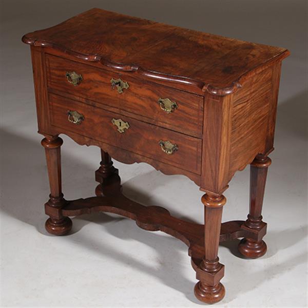 Grote foto kleine wortelnoten kruisvoet commode ca 1715 mooie patina no.342010 antiek en kunst stoelen en banken