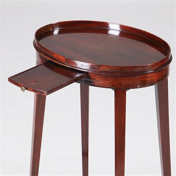 Grote foto 18e eeuws kraantjeskan tafeltje als wijntafeltje k zeer geschikt no.342075 antiek en kunst stoelen en banken