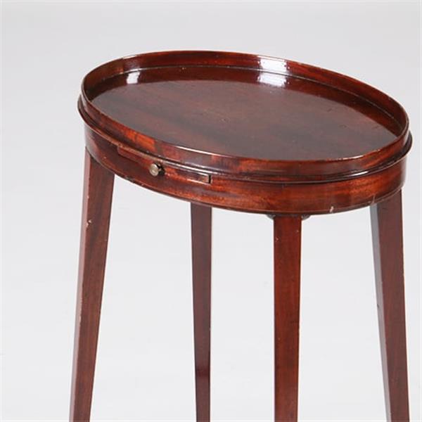 Grote foto 18e eeuws kraantjeskan tafeltje als wijntafeltje k zeer geschikt no.342075 antiek en kunst stoelen en banken