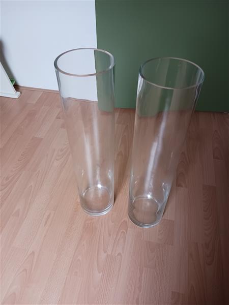 Grote foto 2 hoge glazen vazen huis en inrichting kamerplanten en bloempotten