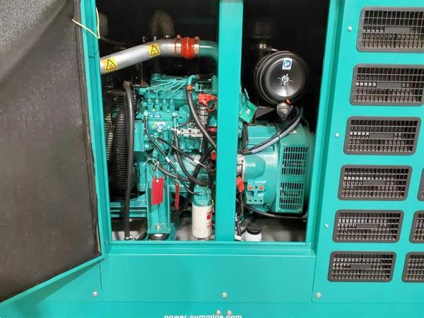Grote foto cummins c44d5eq s 44kva generator doe het zelf en verbouw aggregaten