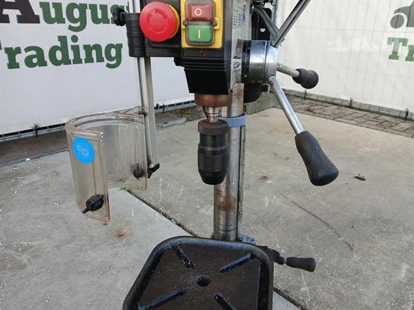 Grote foto tafelkolomboor doe het zelf en verbouw ijzerwaren en bevestigingsmiddelen