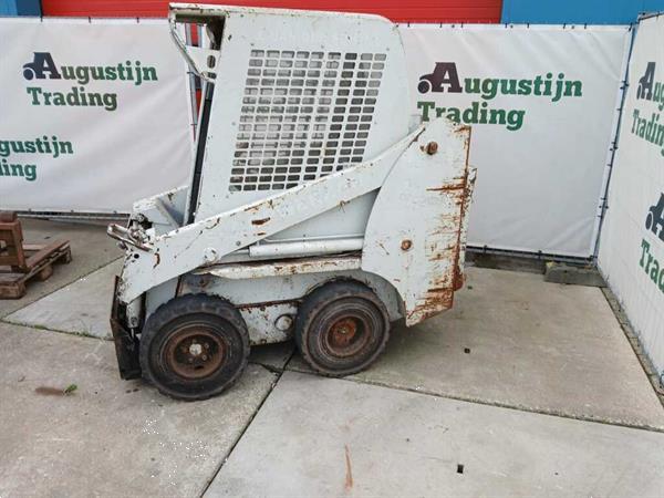 Grote foto gehl bobcat schranklader agrarisch shovels