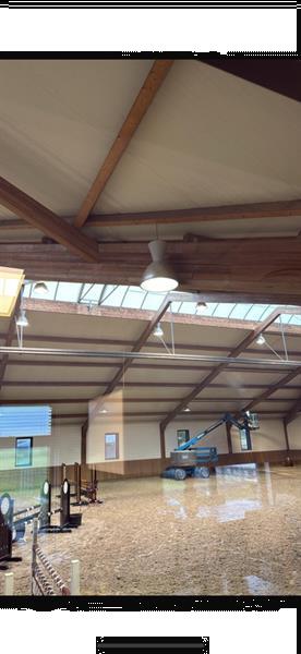 Grote foto loodsverlichting manegeverlichting 36 stuks. led agrarisch stallen