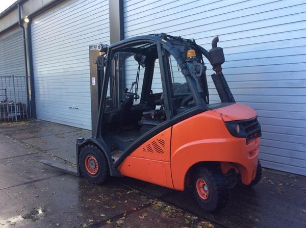 Grote foto linde h35d agrarisch heftrucks