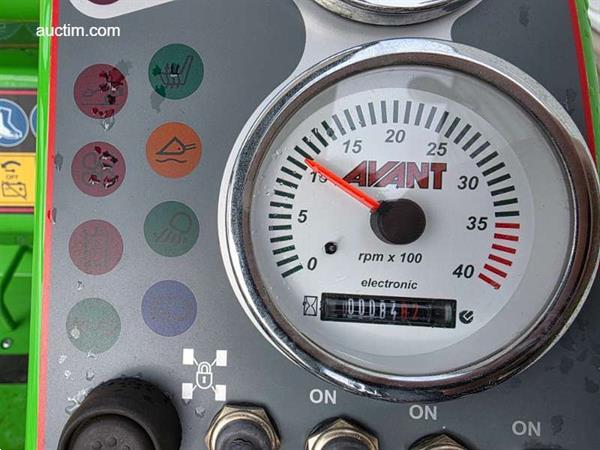 Grote foto avant 635 tdl kniklader 2022 agrarisch shovels