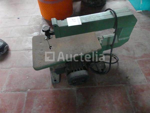 Grote foto figuurzaagmachine merk en model onbekend doe het zelf en verbouw ijzerwaren en bevestigingsmiddelen