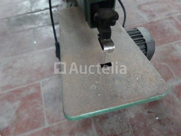 Grote foto figuurzaagmachine merk en model onbekend doe het zelf en verbouw ijzerwaren en bevestigingsmiddelen