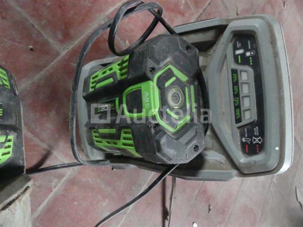 Grote foto kettingzaag op accu heggenschaar doe het zelf en verbouw gereedschappen en machines