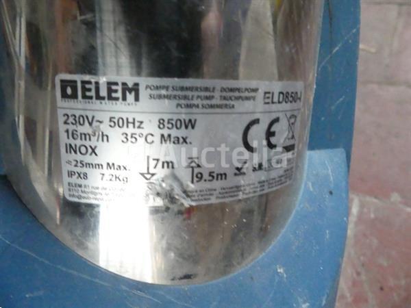 Grote foto waterpomp sproeier agrarisch pompen