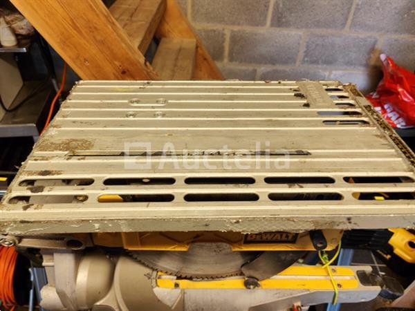 Grote foto dewalt verstekzaag d27111 doe het zelf en verbouw ijzerwaren en bevestigingsmiddelen