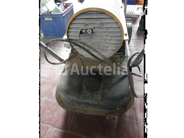 Grote foto master b150ced oliegestookt warmtekanon tuin en terras overige tuin en terras