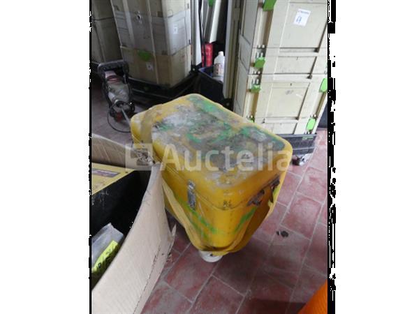 Grote foto hobbypro hvlp verfspuit waterdichte kist agrarisch bosbouw