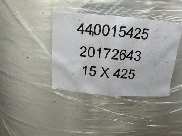 Grote foto pallet met 30 rollen krimpfolie voor komkommers agrarisch tuinbouw