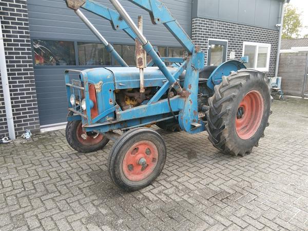 Grote foto fordson major diesel met voorlader agrarisch tractoren