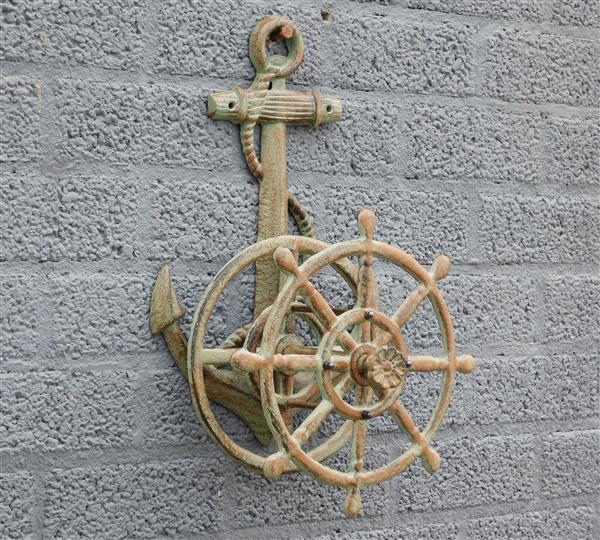 Grote foto waterslanghouder gietijzer groen bruin met anker tuin en terras tuindecoratie