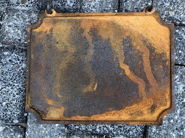 Grote foto winkel bord met zijarm gegoten ijzeren ketting ongelakt met roest bekleding verzamelen overige verzamelingen