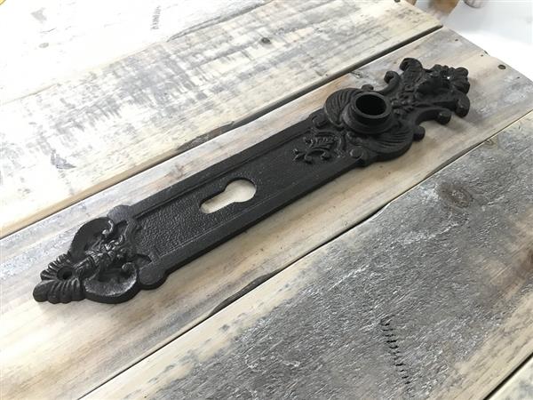 Grote foto 1 deurplaat vintage engel ijzer bruin van begin van de eeuw antiek beslag pz 92 mm. doe het zelf en verbouw materialen en producten