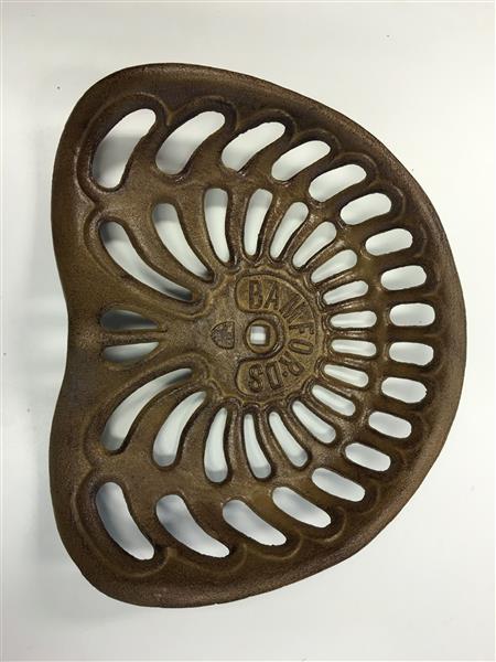 Grote foto traktor zitplek gietijzer laatste tuin en terras tuindecoratie