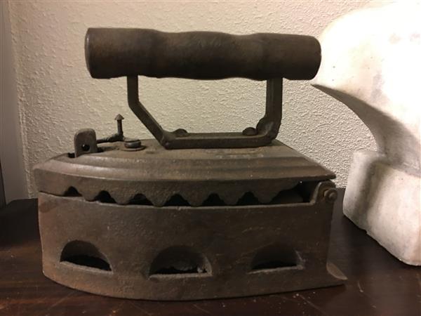 Grote foto tested 9 spec. klassiek strijkijzer. huis en inrichting woningdecoratie