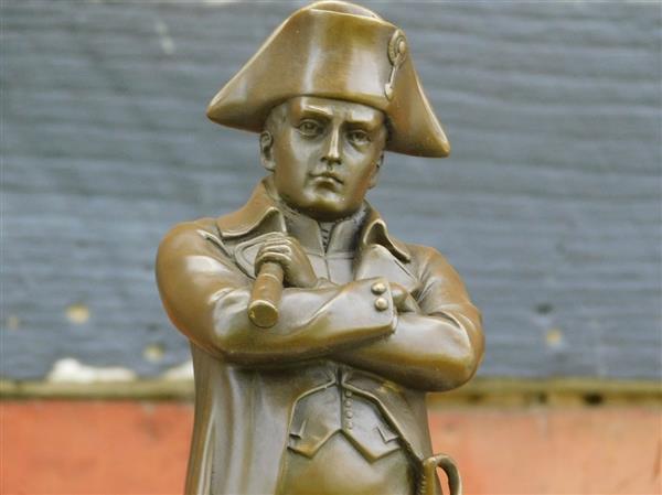 Grote foto beeld napoleon brons op voet van marmer tuin en terras tuindecoratie