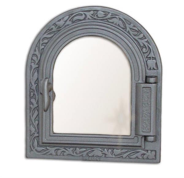 Grote foto ovendeur voor de kachel of oven gietijzer glas. tuin en terras tuindecoratie