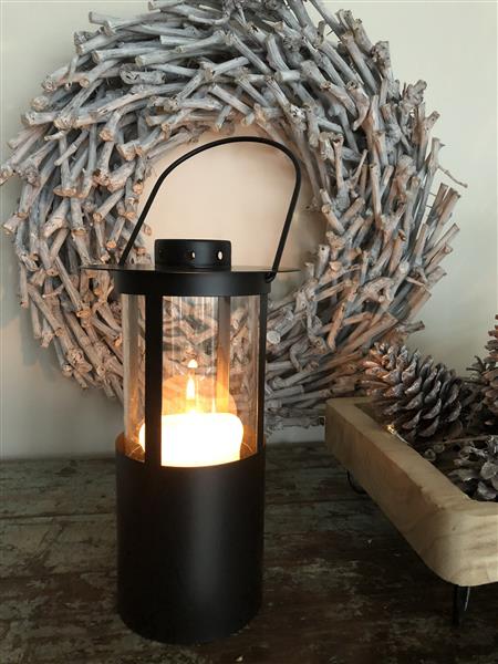 Grote foto olielamp zwart metaal en glas lantaarn ophangbaar tuin en terras tuindecoratie