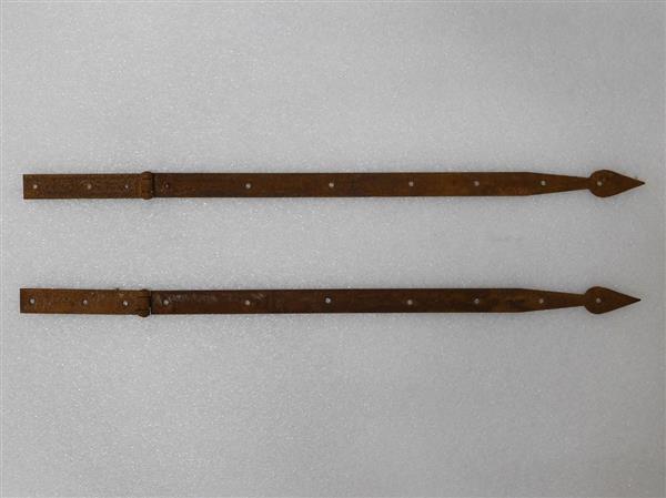 Grote foto set van 2 scharnieren met lange band rustiek smeedijzer rust doe het zelf en verbouw materialen en producten