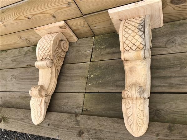 Grote foto fraaie set snaks schouwconsole grote wandconsole set met de hand gesneden uit koloniaals hout zee tuin en terras tuindecoratie